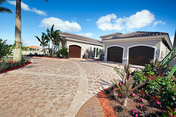 Best Permeable Paver Driveway  in Beeville, TX