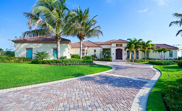Best Residential Driveway Paver Services  in Beeville, TX